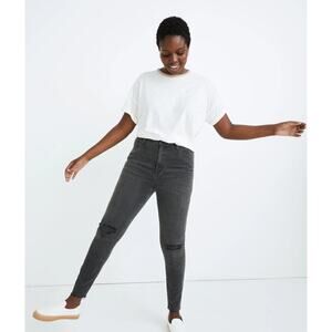 Madewell Petite Curvy High-Rise Skinny Jeans in Black Sea